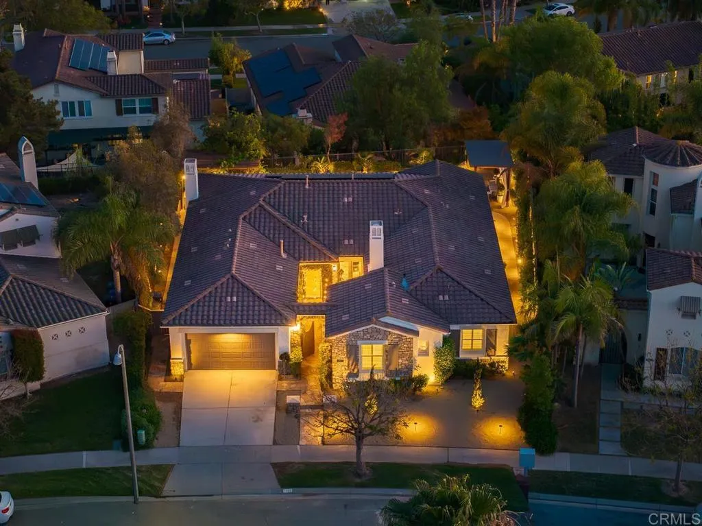 https://cdn.realtyfeed.com/cdn/127/306703211/c8643c130c8ff4b795092d428d9c12f2.webp