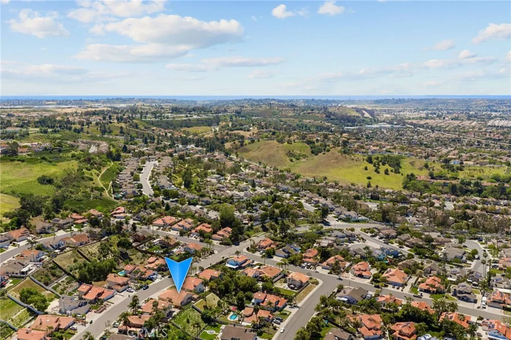 https://cdn.realtyfeed.com/cdn/127/306703220/1a5f90066f9da9a1eeefd8f238e46b49.webp
