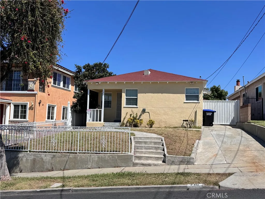 6057 Roosevelt, South Gate, CA, 90280
