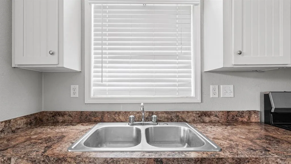 https://cdn.realtyfeed.com/cdn/127/306703365/25d73c62b2f2efbf3c0422037cffbd66.webp