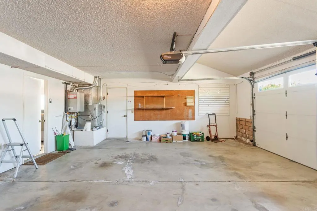 https://cdn.realtyfeed.com/cdn/127/306703369/8af8adb1bb94cde49b8818697ce6990a.webp