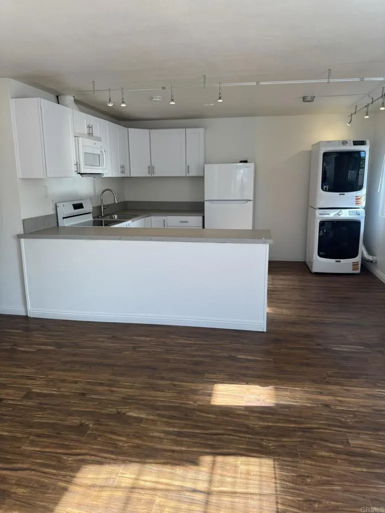 Photo #5: PTP2603130 Listing: Photo #5