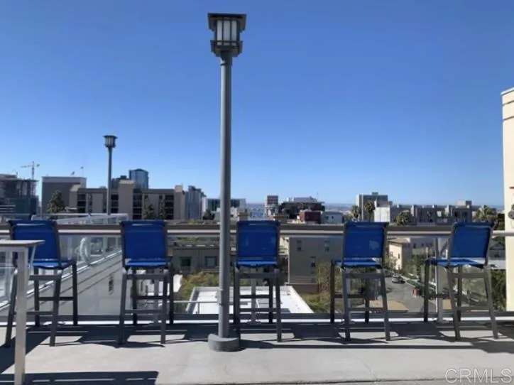 https://cdn.realtyfeed.com/cdn/127/306703404/8cd812b629c77206d3d9f40d01e5c463.webp