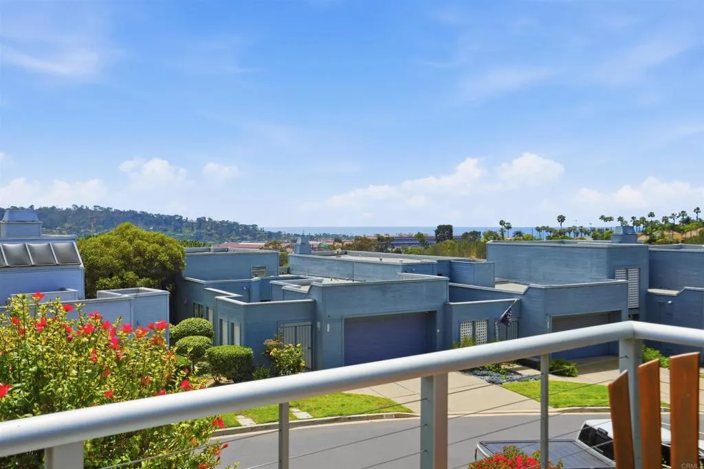 https://cdn.realtyfeed.com/cdn/127/306703408/6668276a538430c6e14deab08295f39e.webp