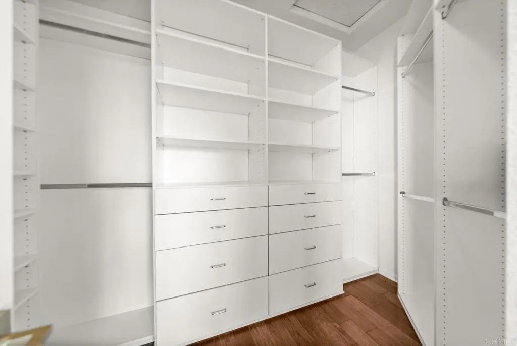 https://cdn.realtyfeed.com/cdn/127/306703475/03800ee4551aad8e69043acb2700ab42.webp