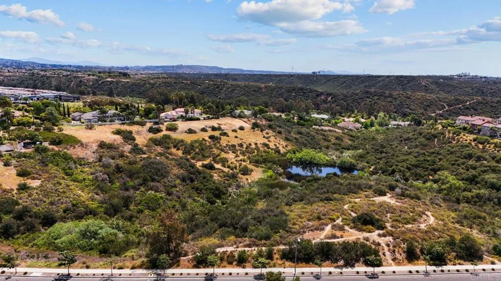 https://cdn.realtyfeed.com/cdn/127/306703475/298e70bde5896e80310b1b0e20d151ba.webp