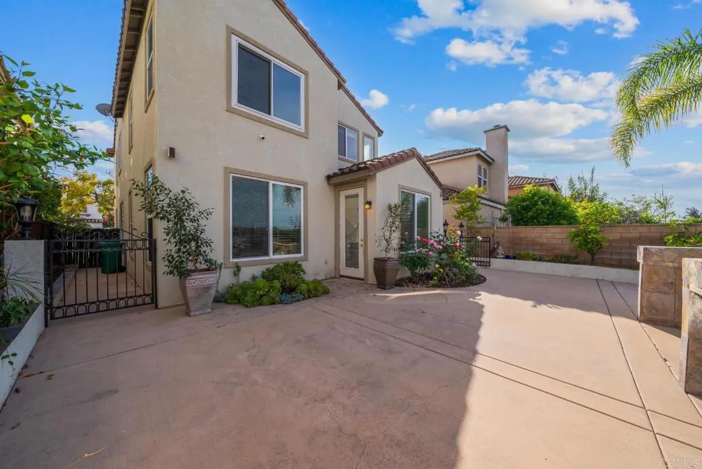 https://cdn.realtyfeed.com/cdn/127/306703475/2cf3cdaa9b78a759862238bfa65fc6b8.webp