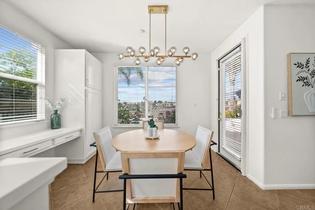 https://cdn.realtyfeed.com/cdn/127/306703475/7b9b910566290356ef262942596a2c9f.webp