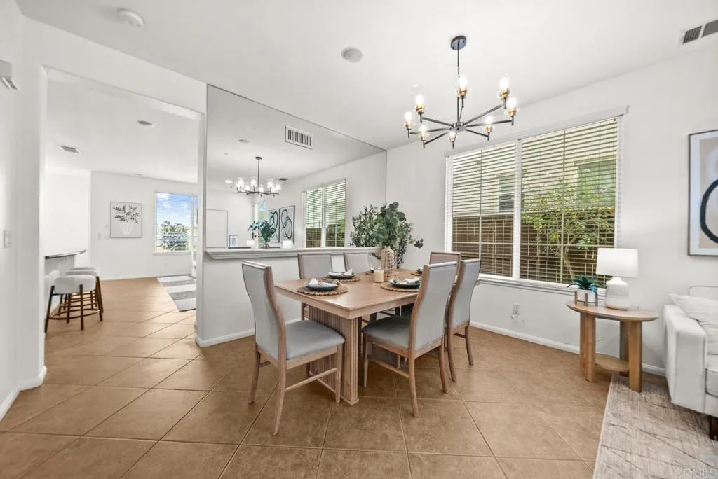 https://cdn.realtyfeed.com/cdn/127/306703475/d5c1180ca3cc23c45f3447116464acc2.webp