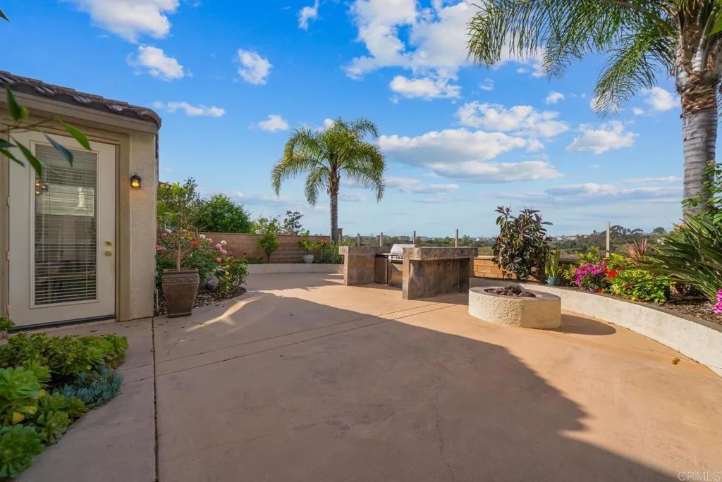 https://cdn.realtyfeed.com/cdn/127/306703475/de20f6e1b0db98227d1ea0593b29e39c.webp