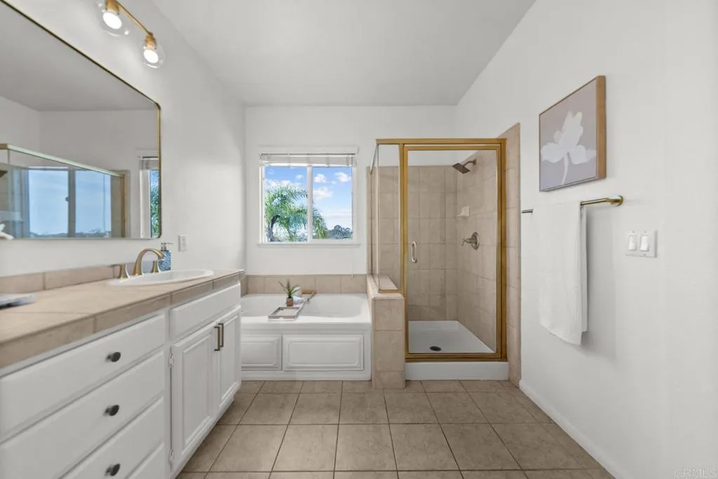 https://cdn.realtyfeed.com/cdn/127/306703475/ff8dc505decf233ec8859d346159d01e.webp