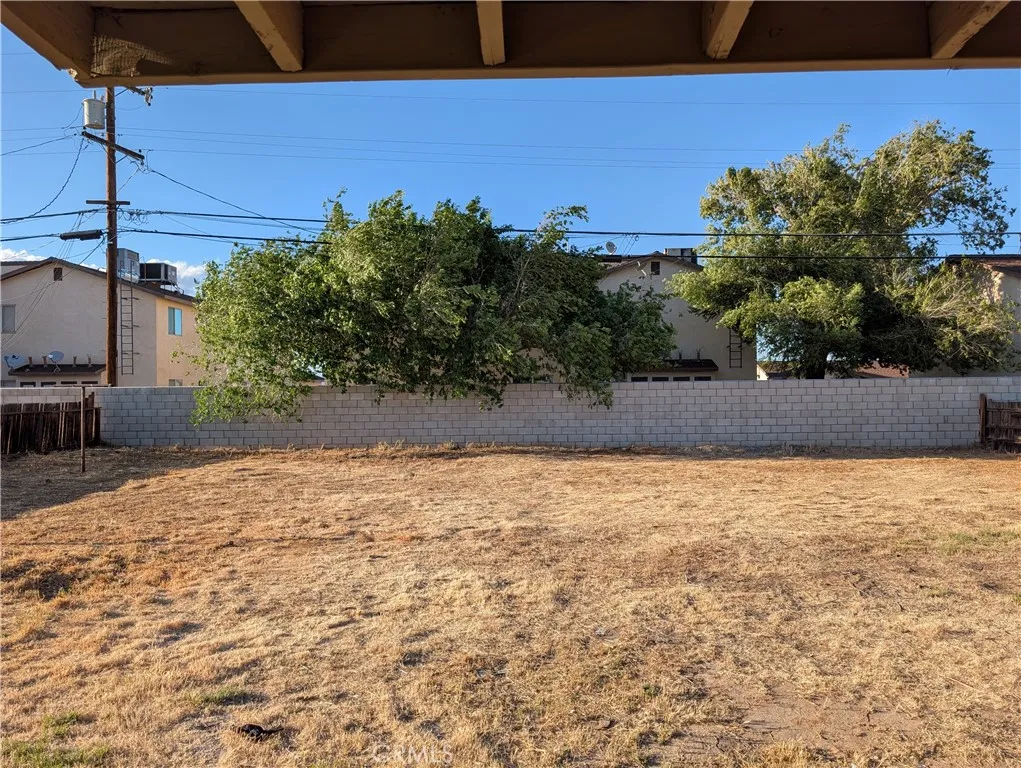 8711 Aspen, California City, CA, 93505