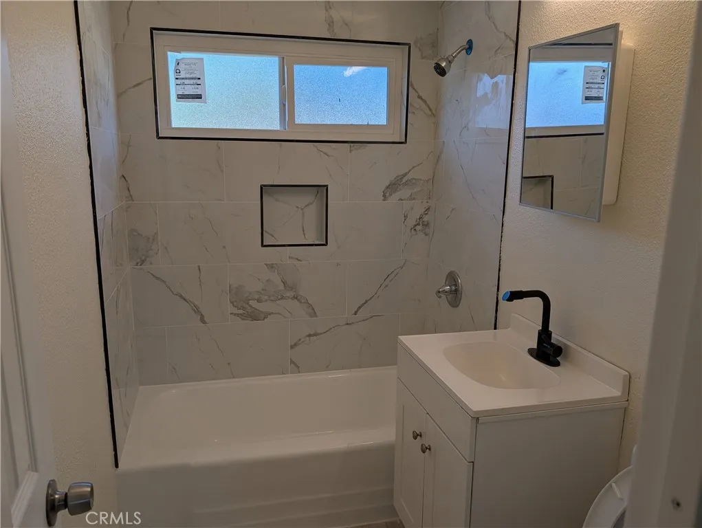 8711 Aspen, California City, CA, 93505