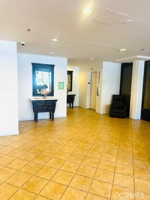 421 S La Fayette Park Unit 214, Los Angeles, CA 90057 - Photo 3 of 13, Los Angeles, CA