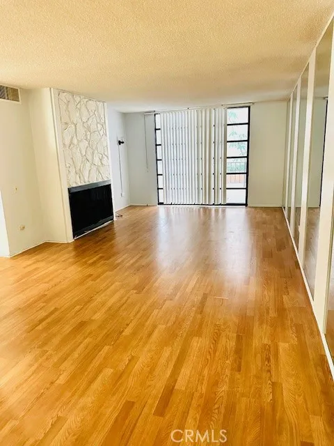 421 S La Fayette Park Unit 214, Los Angeles, CA 90057 - Photo 5 of 13, Los Angeles, CA