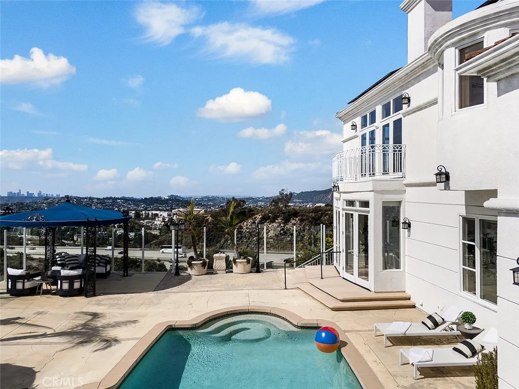 759 Foxkirk, Glendale, CA, 91206