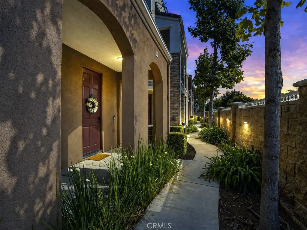 Covina, CA 91723