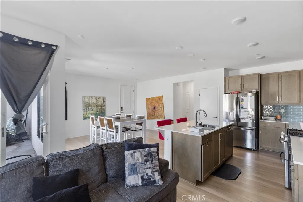 Photo #10: SW26033139 Listing: Photo #10