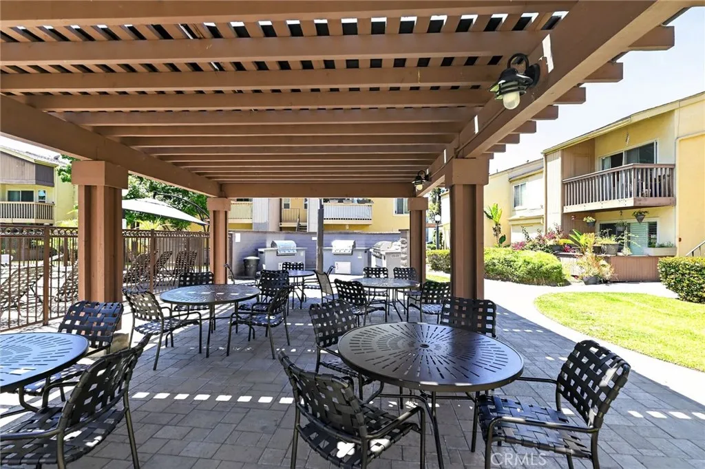 Photo #15: SB26090419 Listing: Photo #15