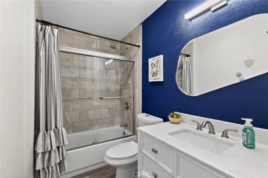 Photo #14: SB26090419 Listing: Photo #14