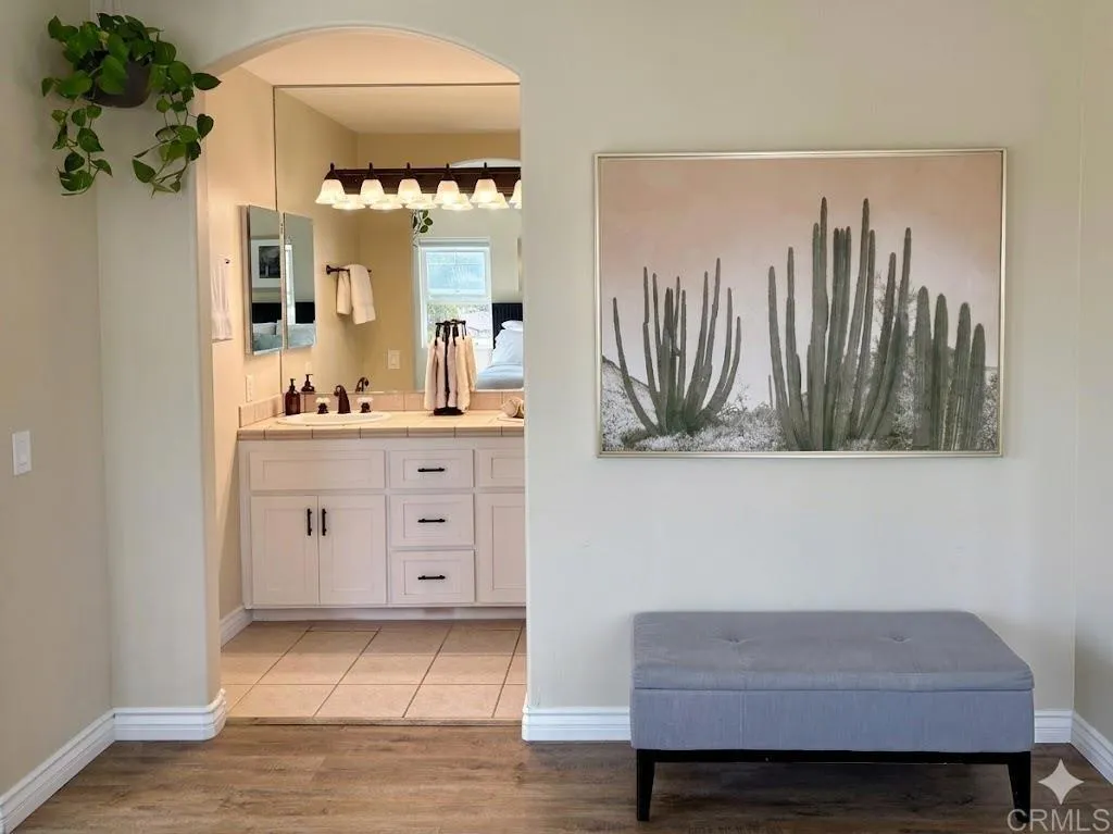 https://cdn.realtyfeed.com/cdn/127/306703638/eddeef2e442054d452d71558b3163e2c.webp