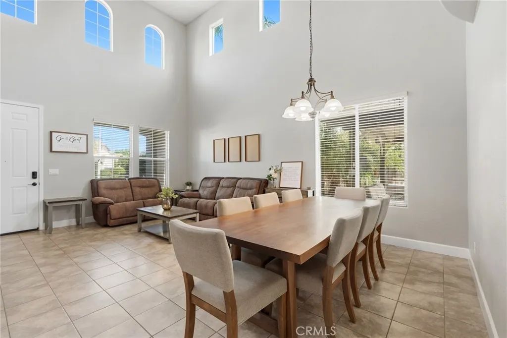295 Johnson Court, Tulare, CA, 93274