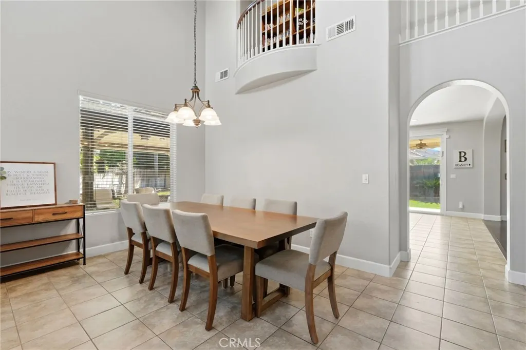 295 Johnson Court, Tulare, CA, 93274