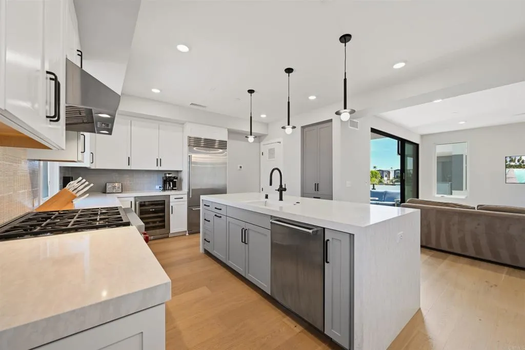 Photo #11: NDP2604021 Listing: Photo #11