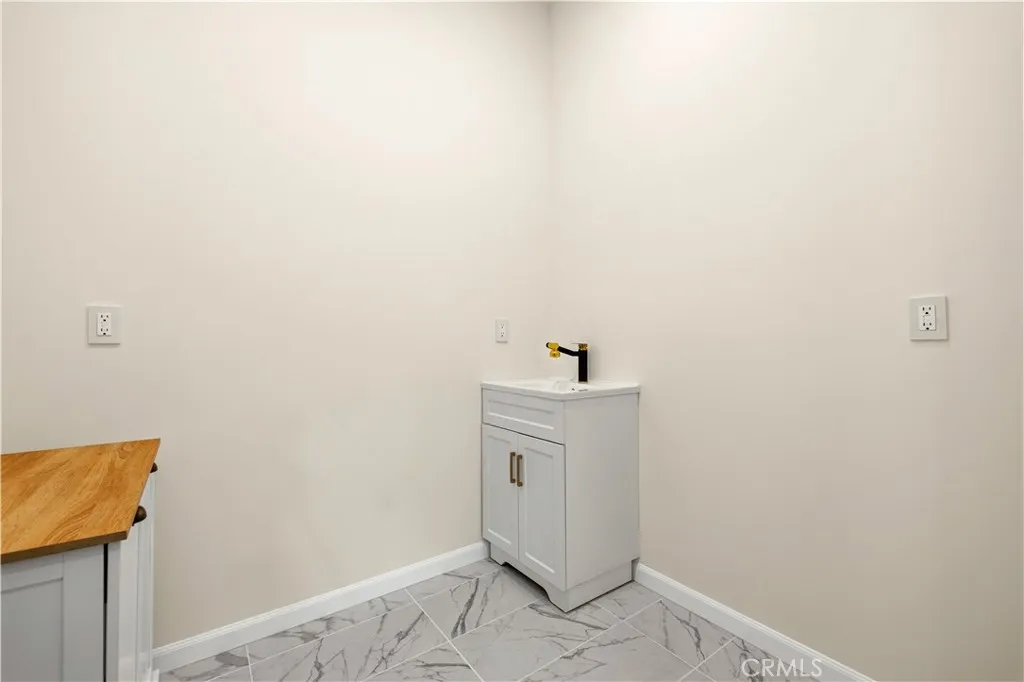 8149 Saint Clair, North Hollywood, CA, 91605