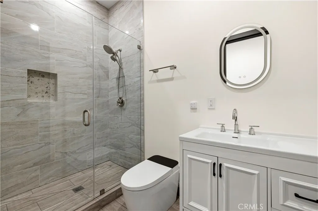 8149 Saint Clair, North Hollywood, CA, 91605