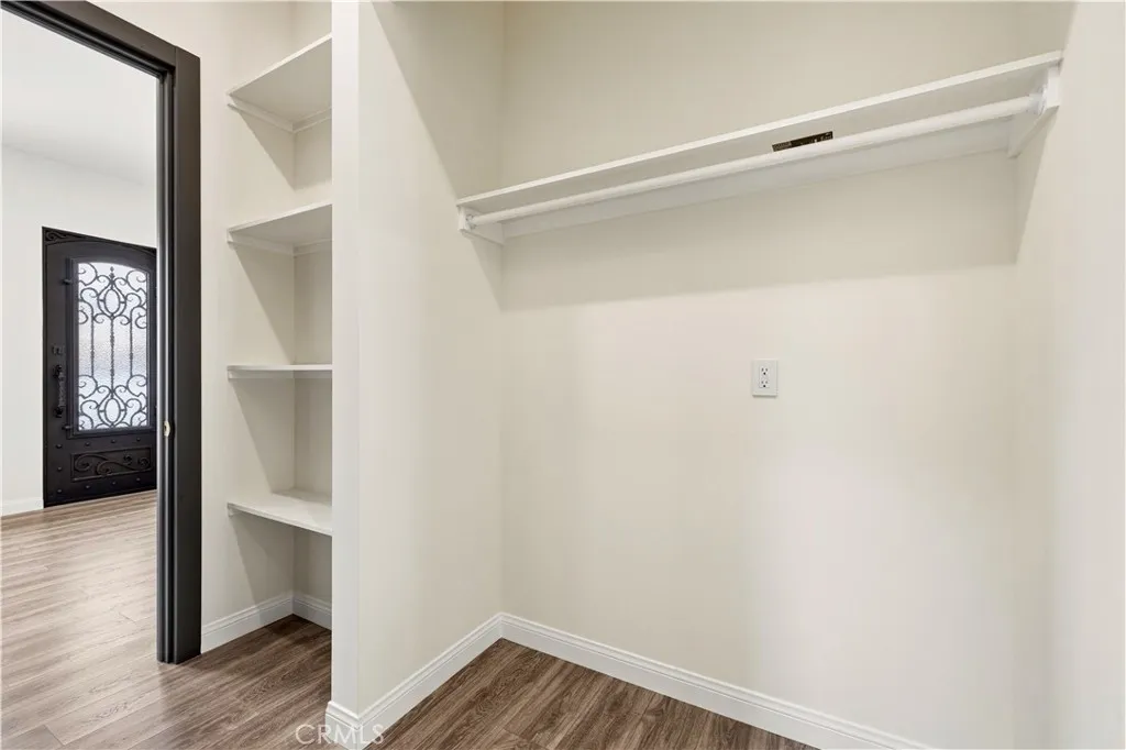 8149 Saint Clair, North Hollywood, CA, 91605