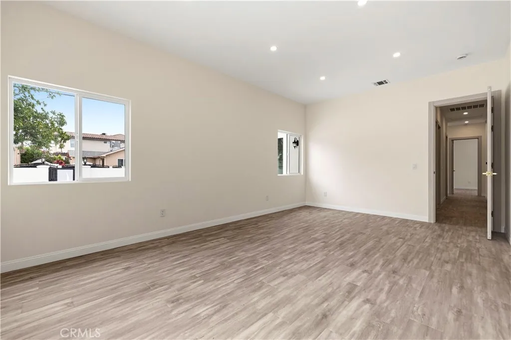 8149 Saint Clair, North Hollywood, CA, 91605