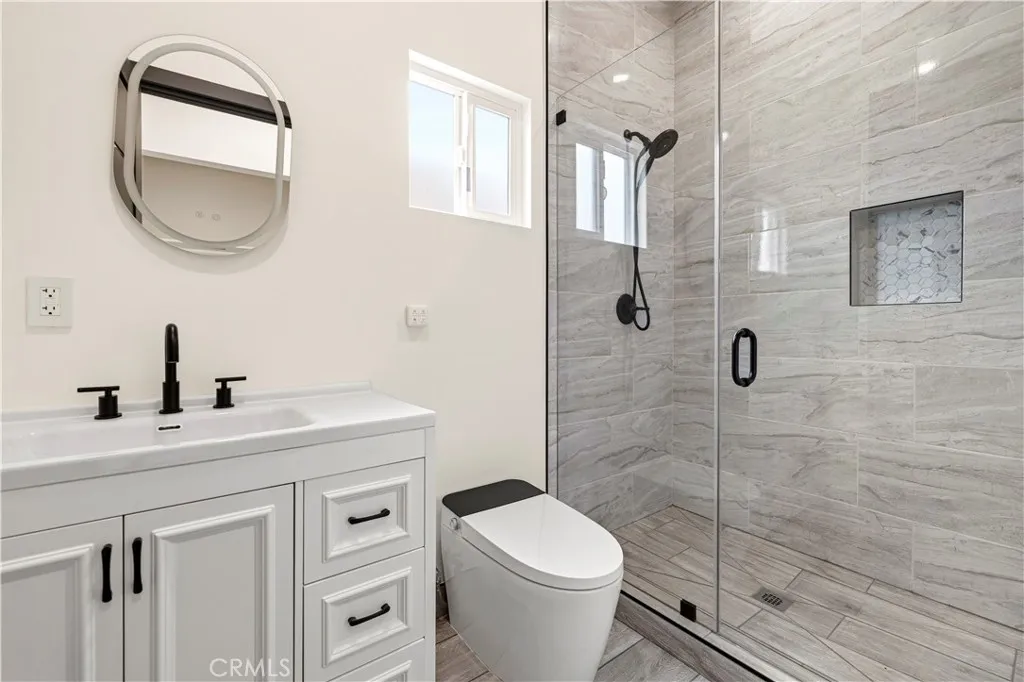 8149 Saint Clair, North Hollywood, CA, 91605