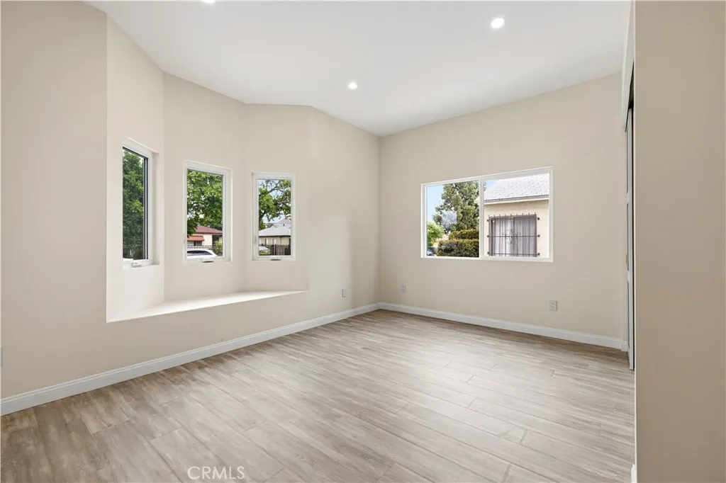 8149 Saint Clair, North Hollywood, CA, 91605