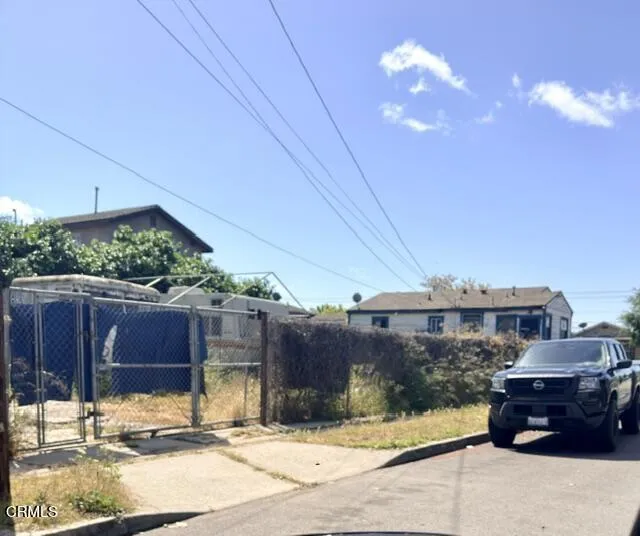 203 107th Street, Los Angeles, CA, 90003