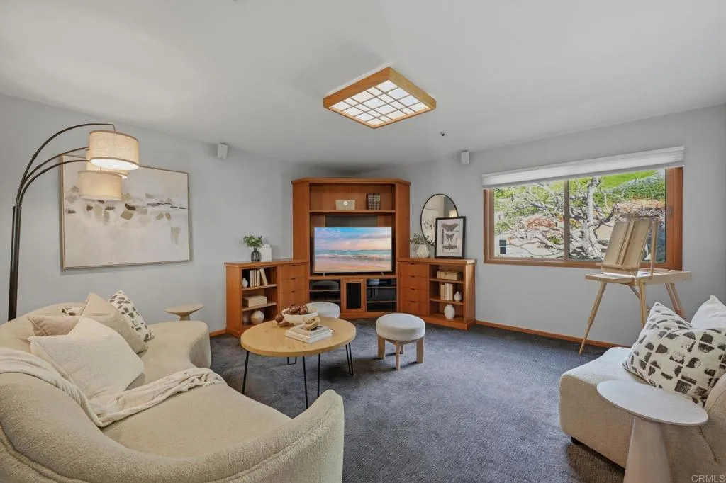 https://cdn.realtyfeed.com/cdn/127/306703708/448859f6656ce5959e61122ab2abb19a.webp