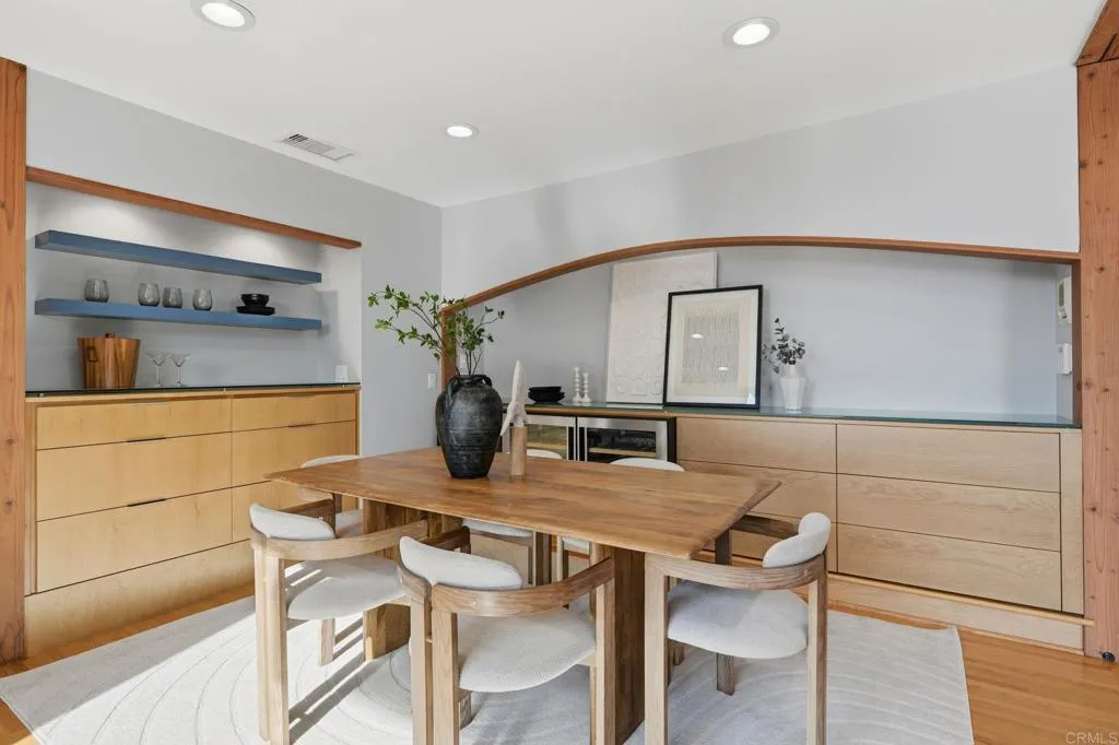 https://cdn.realtyfeed.com/cdn/127/306703708/5bdf8cda153dc63f616aa89dc963715f.webp