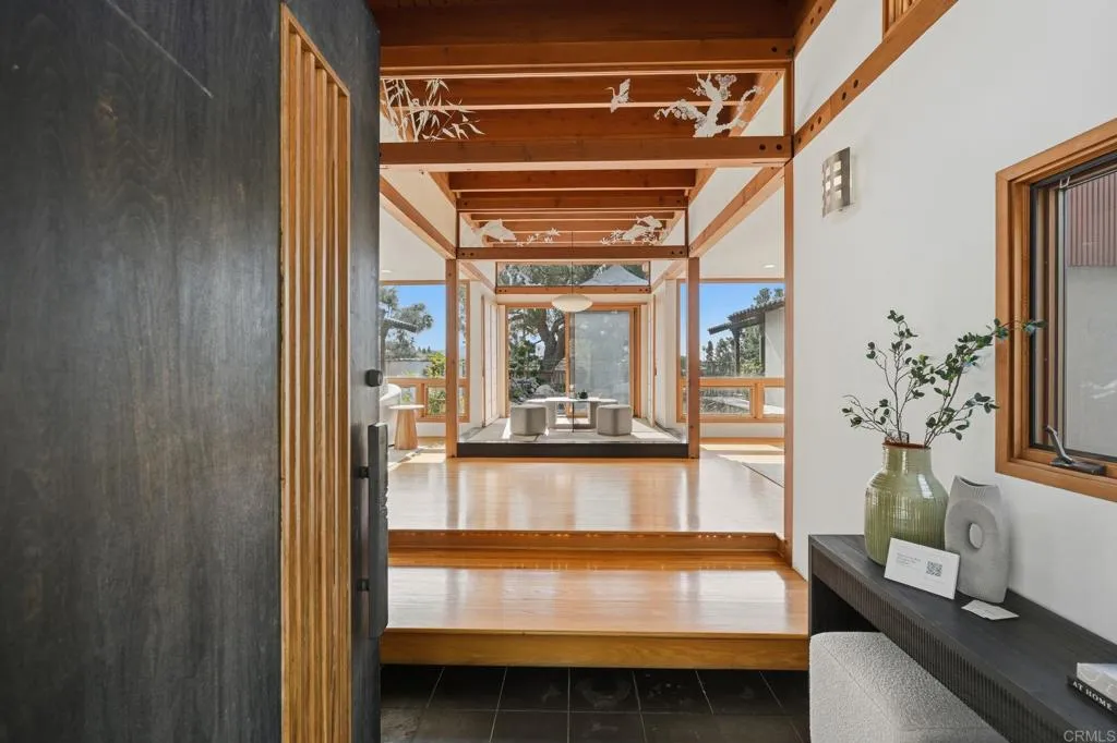 https://cdn.realtyfeed.com/cdn/127/306703708/69f69cf2df039eacb9130d3d7148537b.webp
