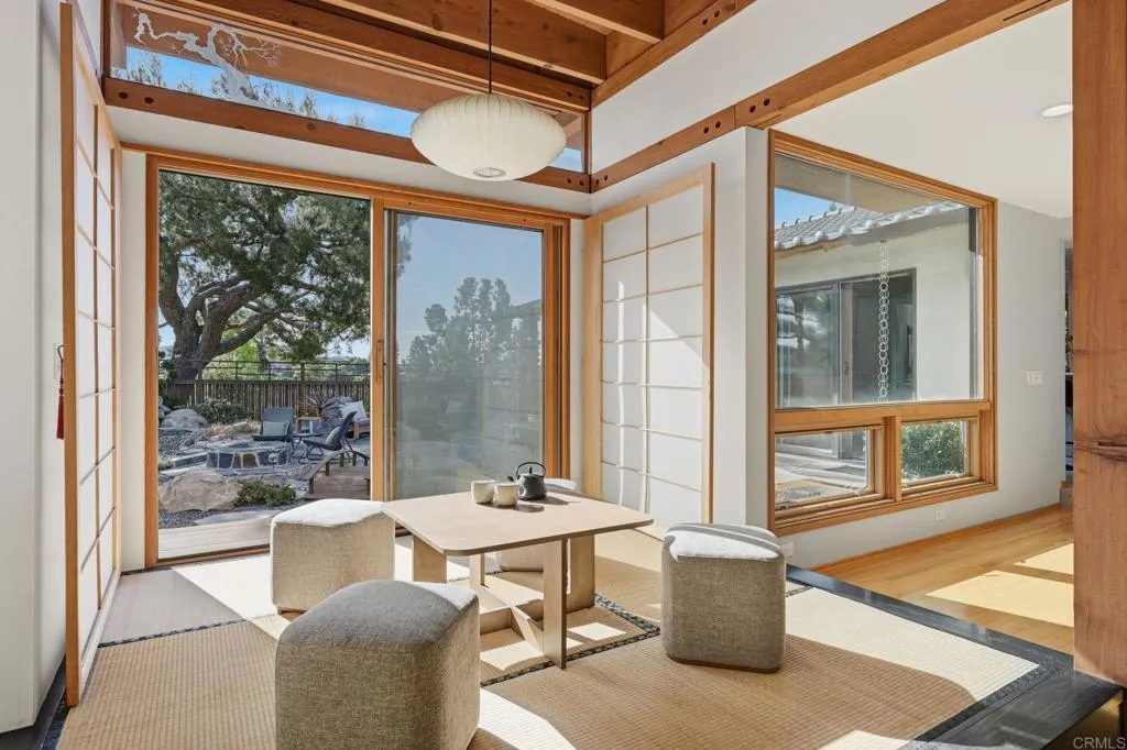 https://cdn.realtyfeed.com/cdn/127/306703708/e2df912e41378f81440e4913fb22d78a.webp