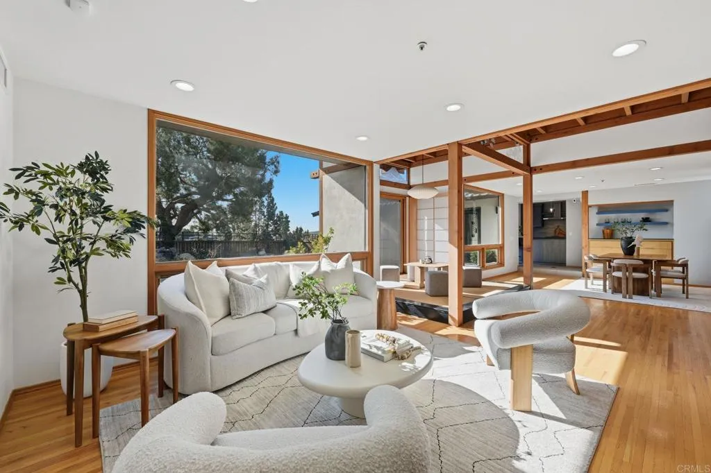 https://cdn.realtyfeed.com/cdn/127/306703708/e5face9f1aa91ab904794dc2586a5dee.webp