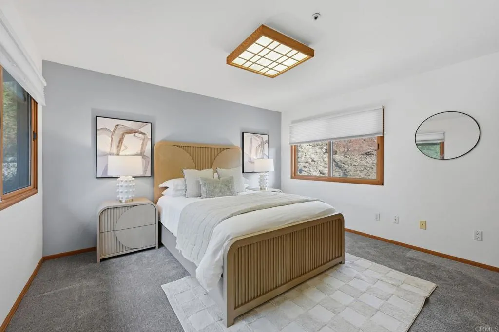 https://cdn.realtyfeed.com/cdn/127/306703708/f04e43efb8056daeaa0f6599b40682da.webp
