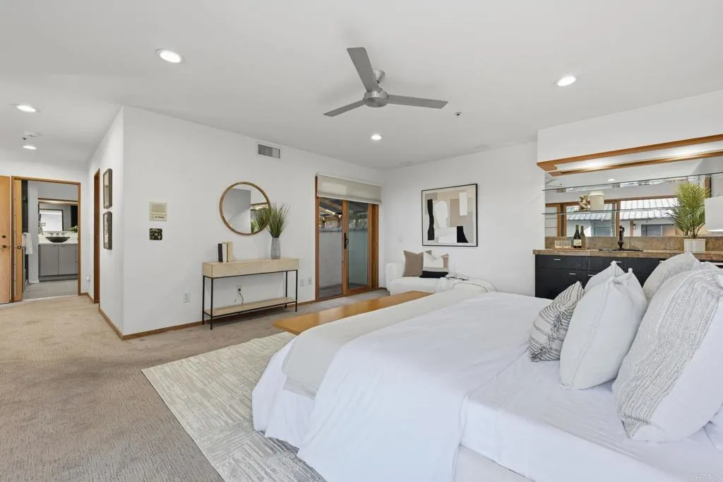 https://cdn.realtyfeed.com/cdn/127/306703708/f1bf1d97323d2a1e99a0ad5bdf52719f.webp