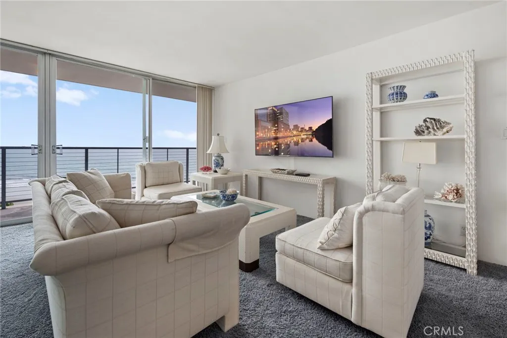 https://cdn.realtyfeed.com/cdn/127/306703709/5c8743d9383d50fbb6e30013a6fdf44b.webp