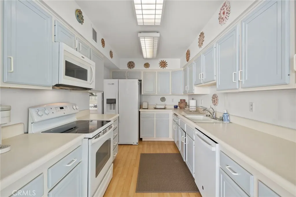 https://cdn.realtyfeed.com/cdn/127/306703709/77020420f38a54a5e8f00b7ce62e7391.webp