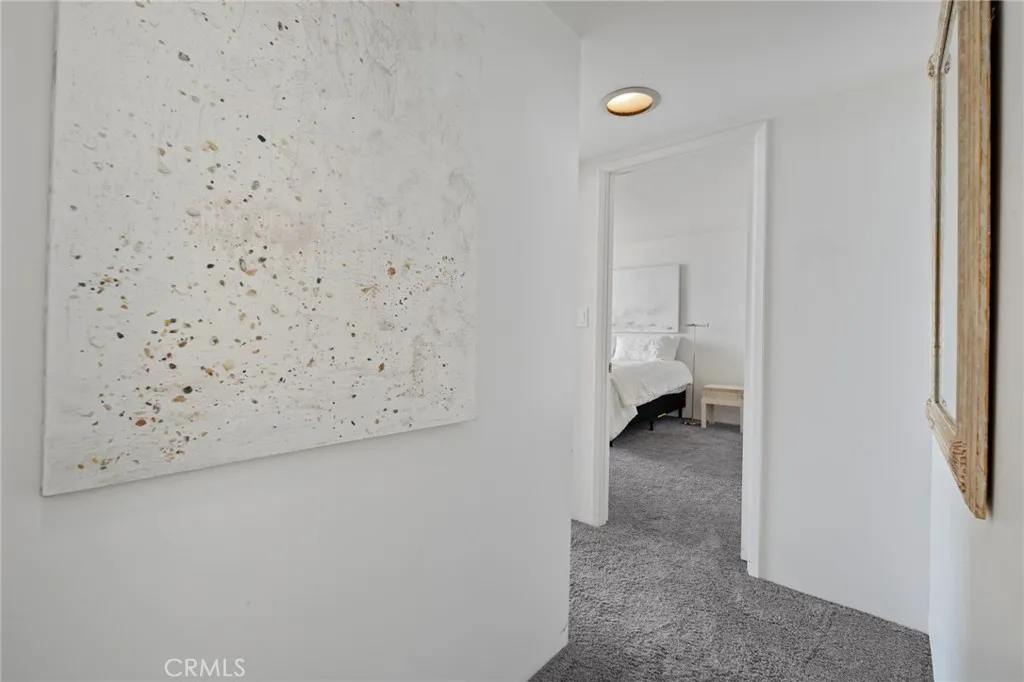 https://cdn.realtyfeed.com/cdn/127/306703709/7ad159685abd21c2da0c6b4110c4f614.webp