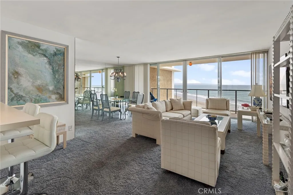 https://cdn.realtyfeed.com/cdn/127/306703709/a5fc35c104e3fcff40a81063c9b3229e.webp