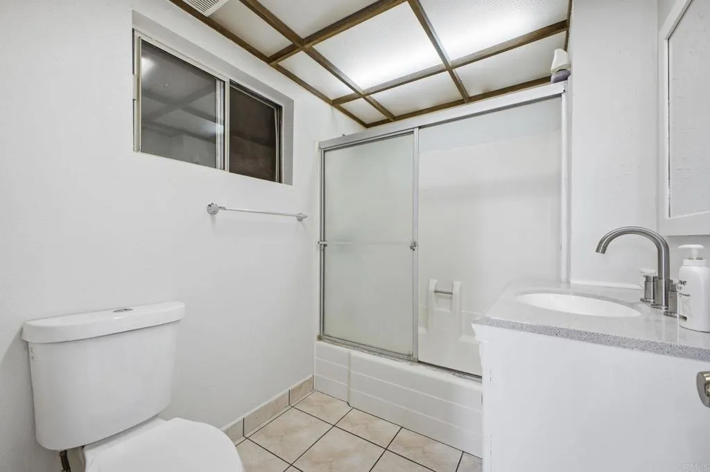 https://cdn.realtyfeed.com/cdn/127/306703713/490722f8c6e8cdffcedd532f215c6d21.webp