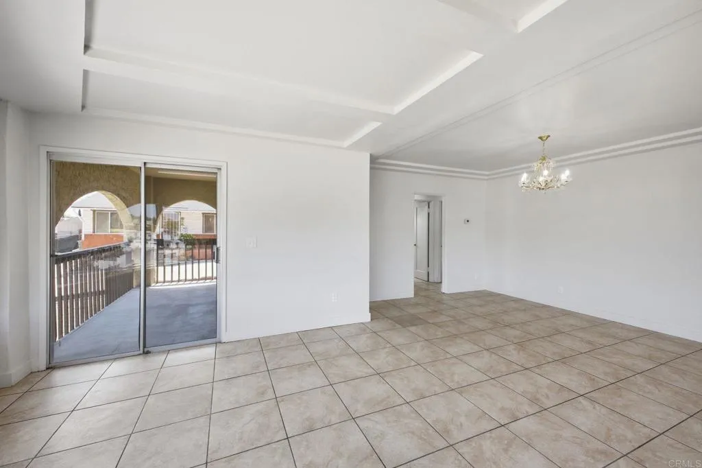 https://cdn.realtyfeed.com/cdn/127/306703713/acd84a01d3afdf2774ae19e1b1767011.webp