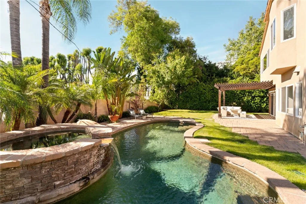 16511 Alyse Court, Encino, CA, 91436