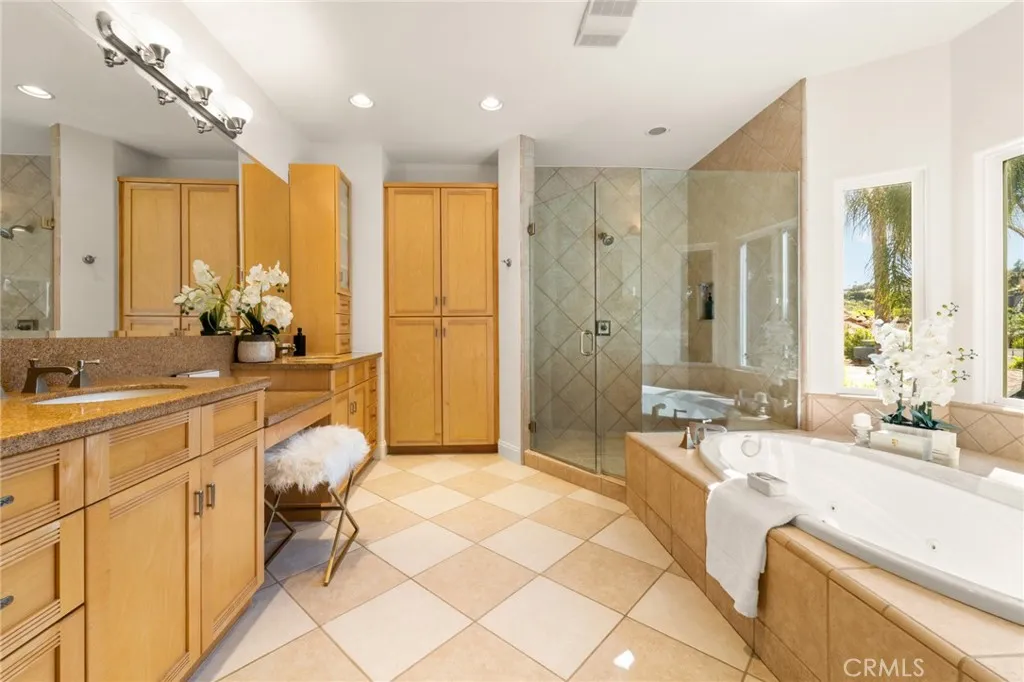 16511 Alyse Court, Encino, CA, 91436